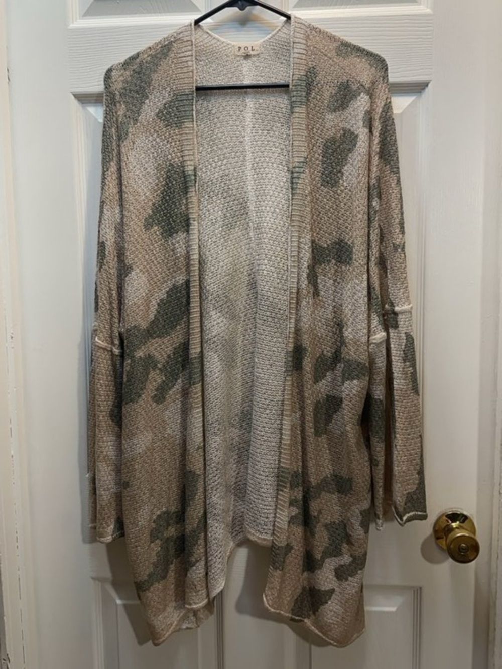 POL Textured Open-Knit Sweater - Cream & Light Gray